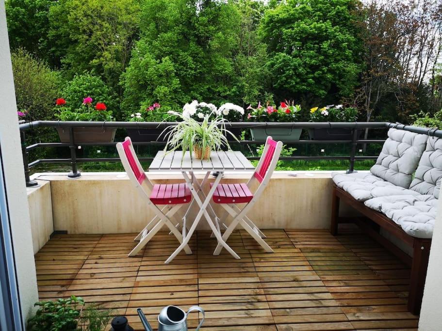 Appartement Centre Avec Balcon Parking Prive Orléans Exteriör bild